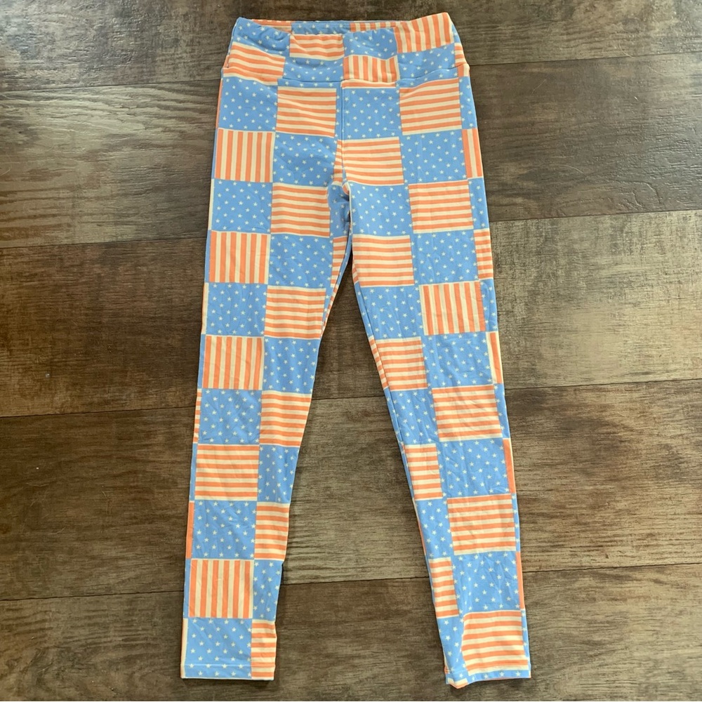 LuLaRoe pastel American flag print leggings
